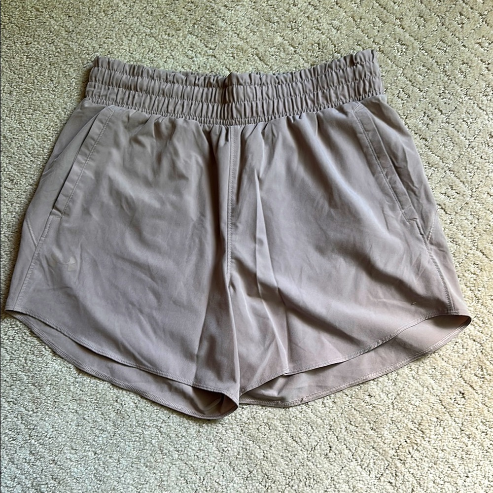 Under Armour Flex High-Rise Active Shorts